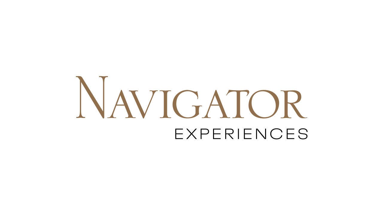 Logo Navigator Experiences White Logo Navigator Experiences White